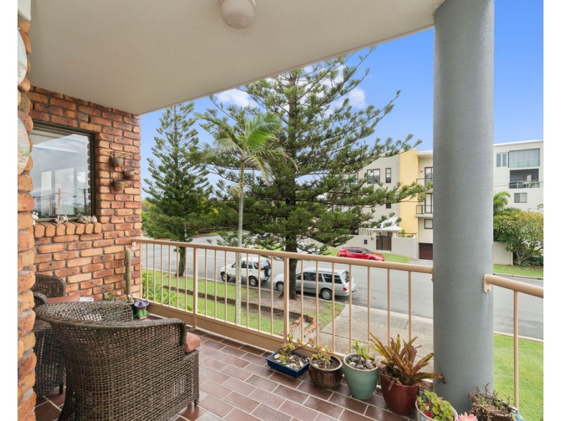 4/77 Golden Four Drive, Bilinga QLD 4225