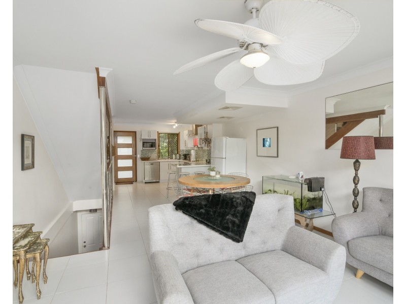 4/16 Wade Street, Tugun QLD 4224