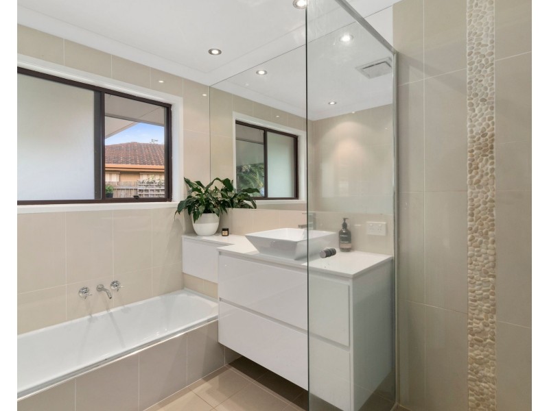 72 Clives Circuit, Currumbin Waters QLD 4223