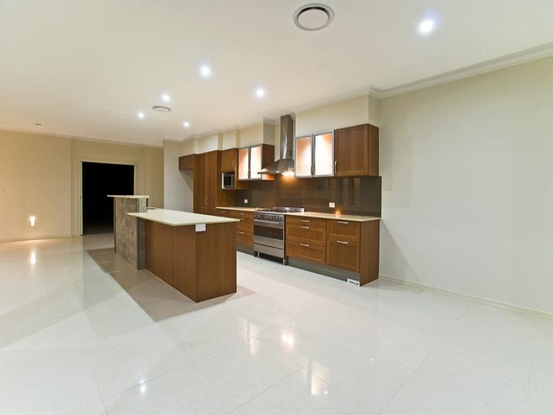 1 Dwyer Close, Tallebudgera QLD 4228