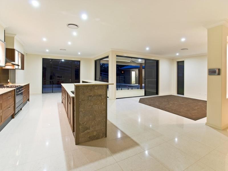 1 Dwyer Close, Tallebudgera QLD 4228