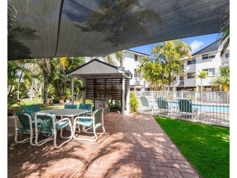 11/1306 Gold Coast Highway, Palm Beach QLD 4221