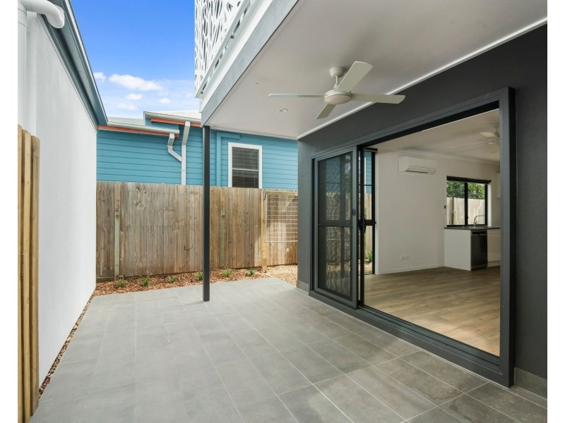 2/25 Appel Street, Kirra QLD 4225