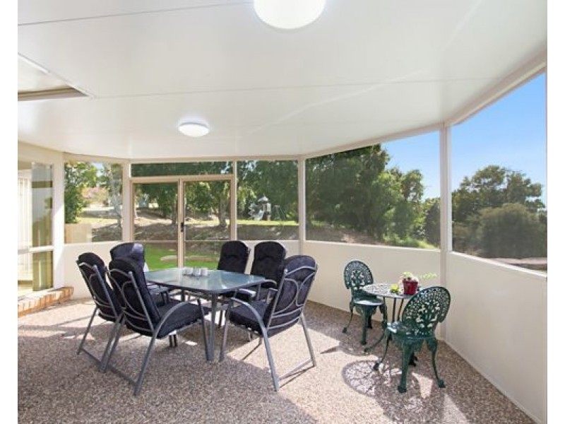 25 Champagne Drive, Banora Point NSW 2486