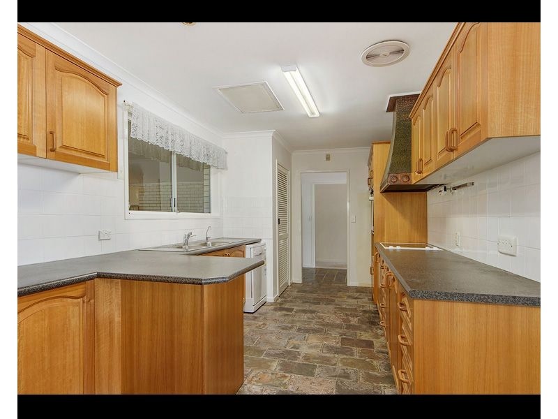 64 Salerno Street, Isle Of Capri QLD 4217