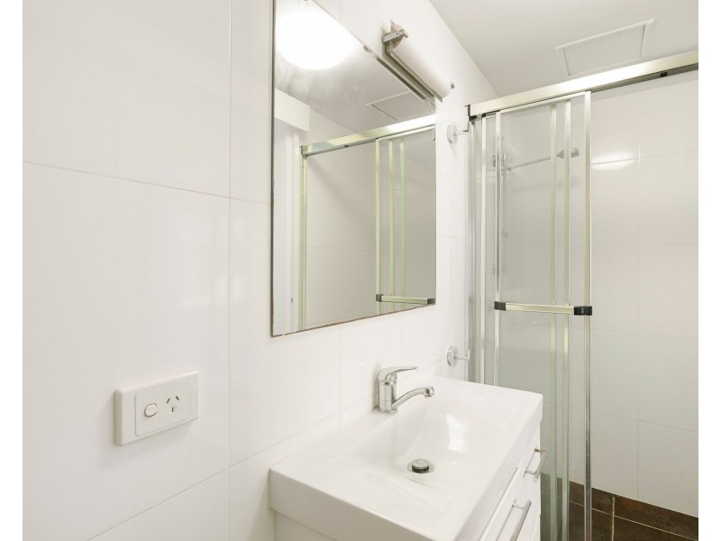 3/271 Golden Four Drive, Bilinga QLD 4225