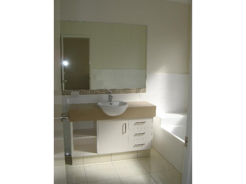 2/7 Station Street, Tugun QLD 4224