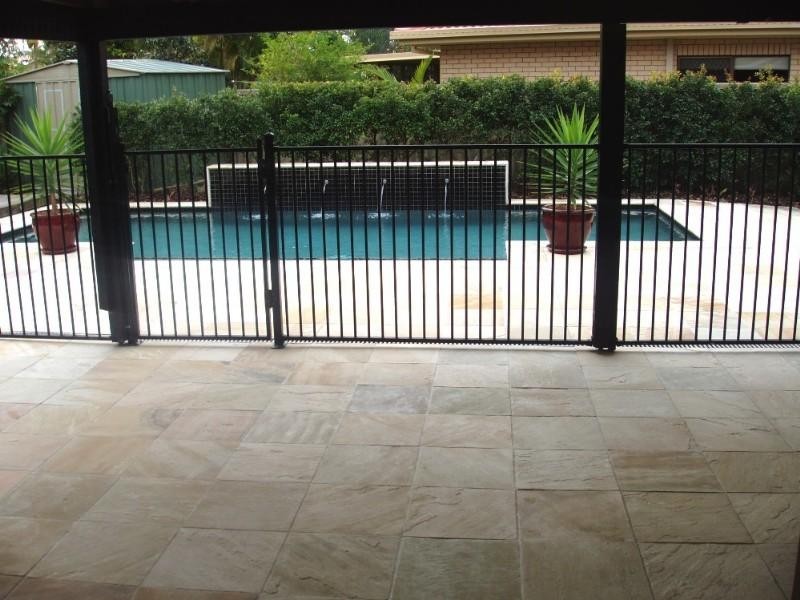 21 Mahogany Drive, Palm Beach QLD 4221