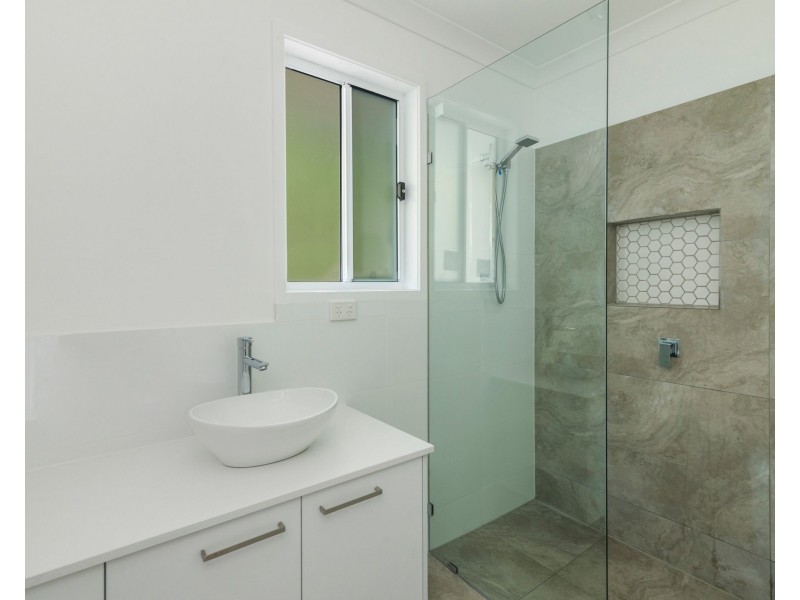 2/6 Tuesday Drive, Tallebudgera Valley QLD 4228