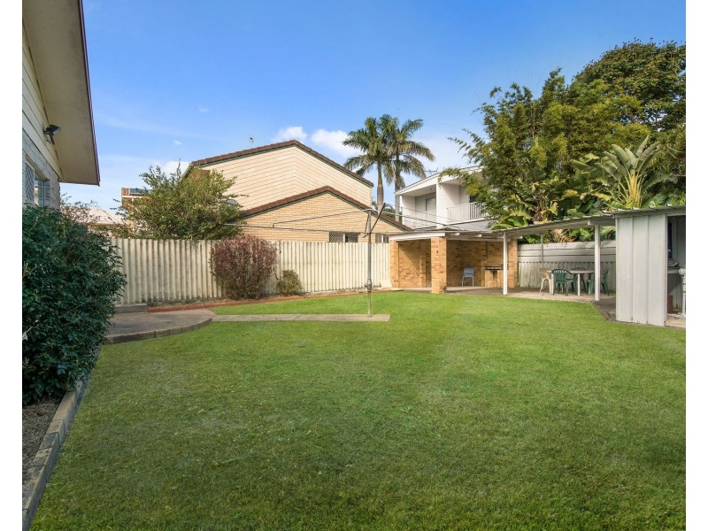 22 Molucca Avenue, Palm Beach QLD 4221