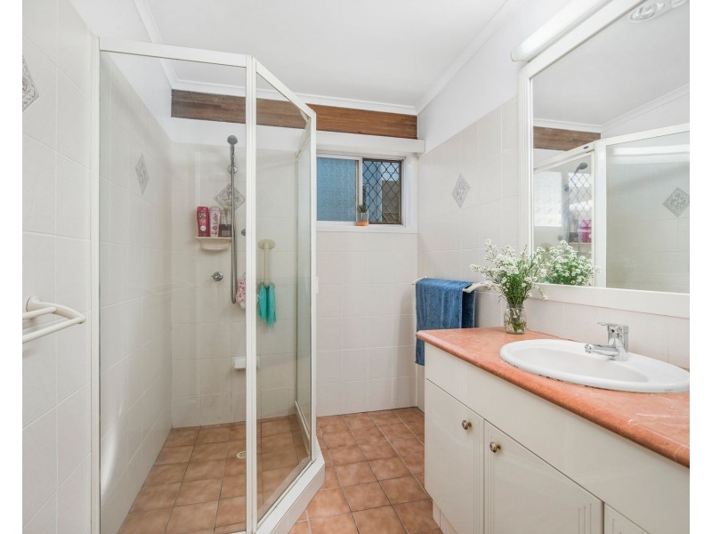 22 Molucca Avenue, Palm Beach QLD 4221