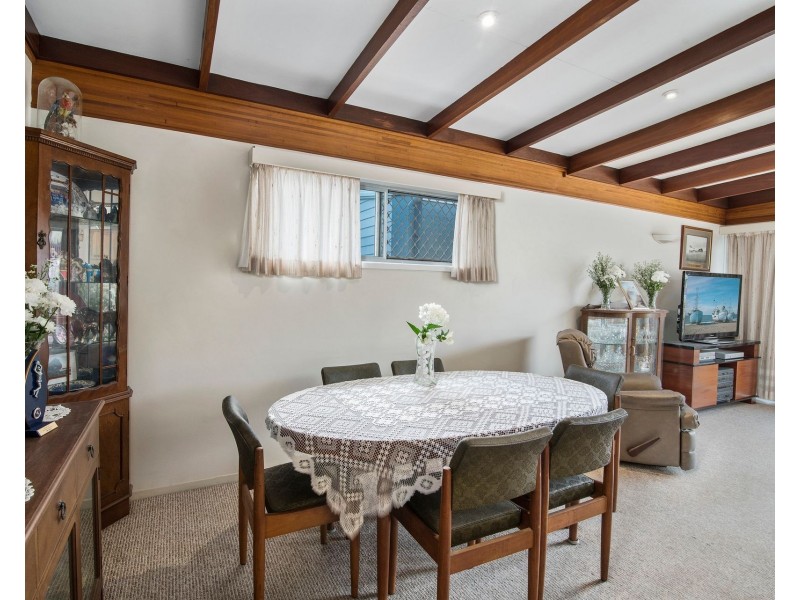 22 Molucca Avenue, Palm Beach QLD 4221