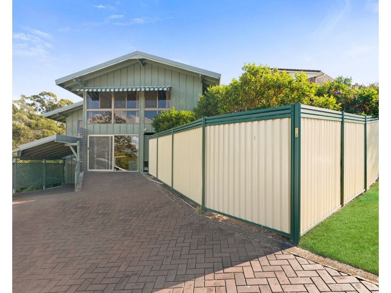 16 Larentia Street, Currumbin Waters QLD 4223