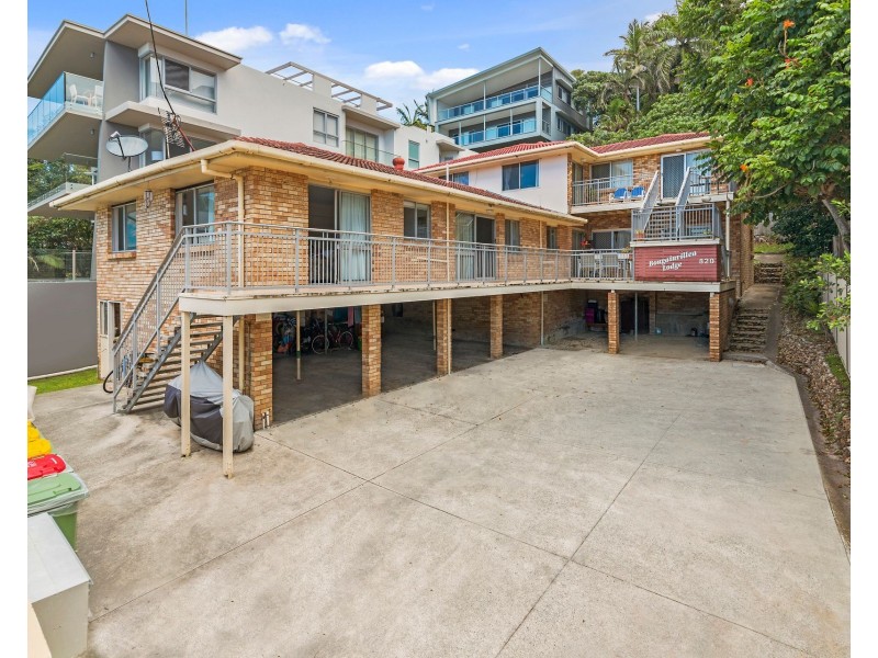 820 Pacific Parade, Currumbin QLD 4223