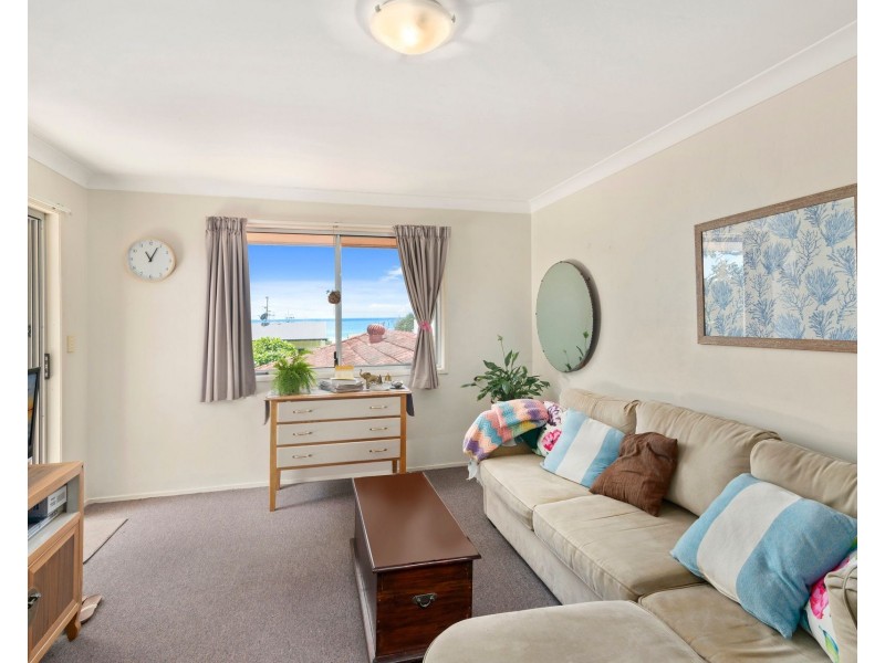 820 Pacific Parade, Currumbin QLD 4223