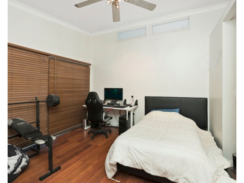 61 Robert Street, Labrador QLD 4215