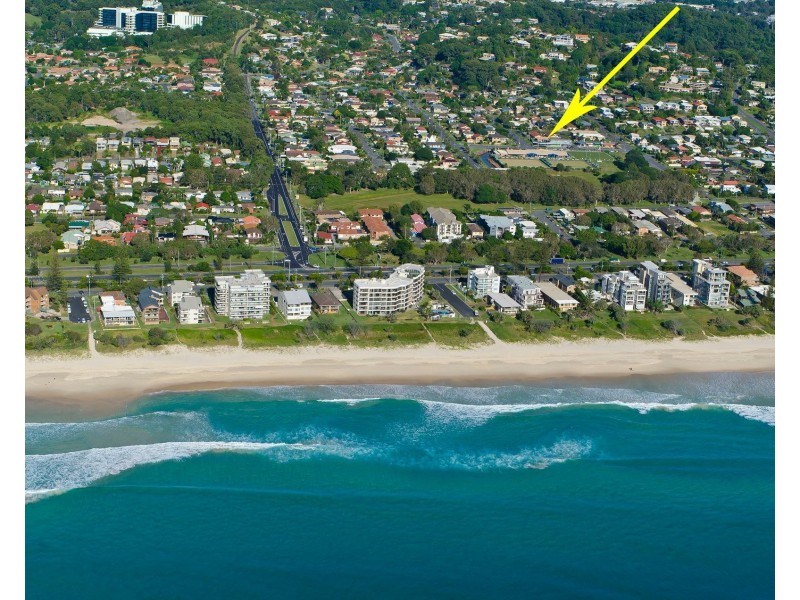 2/3 Kallara Street, Tugun QLD 4224