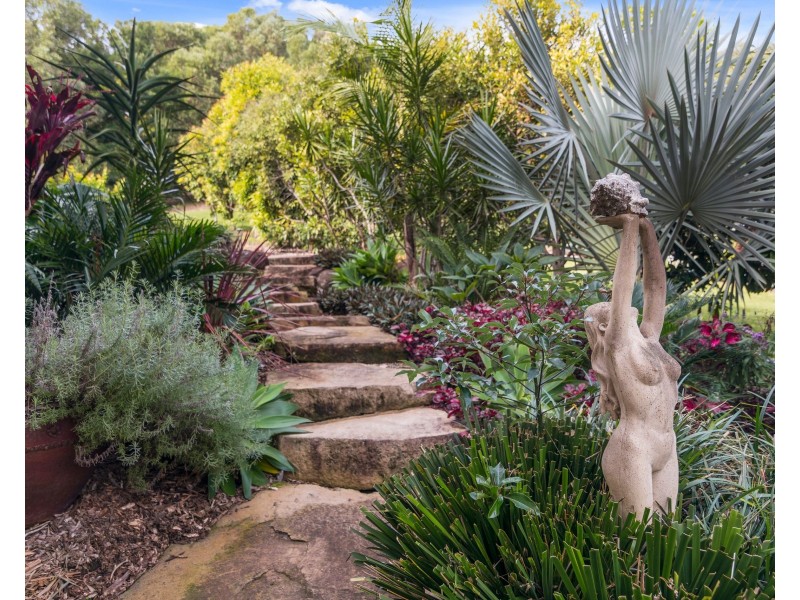 2 Hide A Way, Currumbin Valley QLD 4223