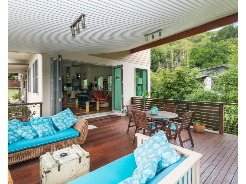 2 Hide A Way, Currumbin Valley QLD 4223