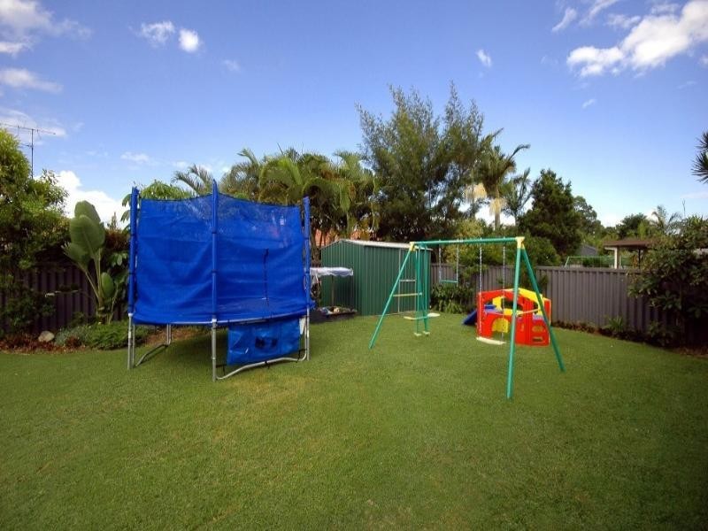 9 Ebony Place, Palm Beach QLD 4221