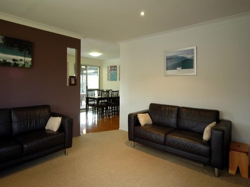 9 Ebony Place, Palm Beach QLD 4221