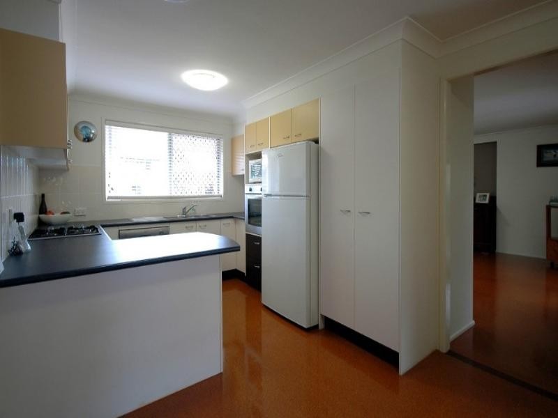 9 Ebony Place, Palm Beach QLD 4221