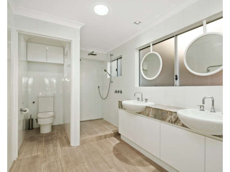 23 Katta Avenue, Currumbin QLD 4223