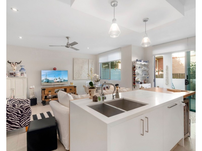 3/9 South Street, Coolangatta QLD 4225