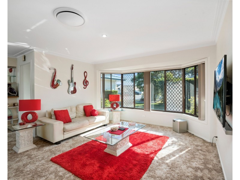 18 Harris Court, Currumbin Waters QLD 4223