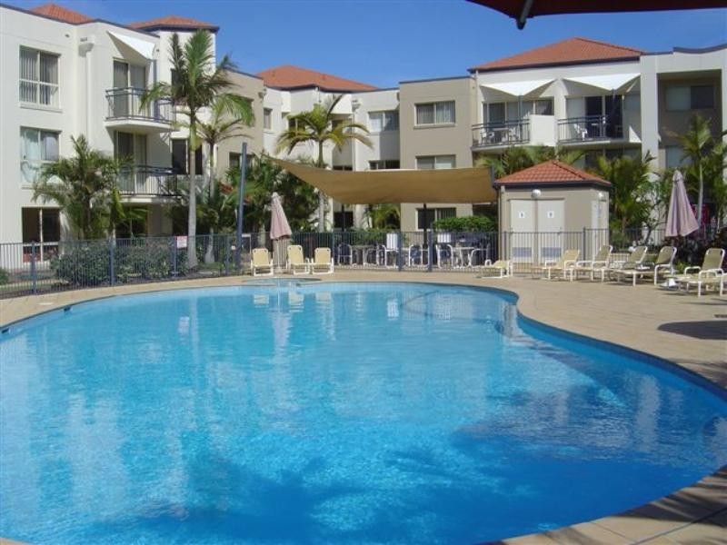 17/437 Golden Four Drive, Tugun QLD 4224