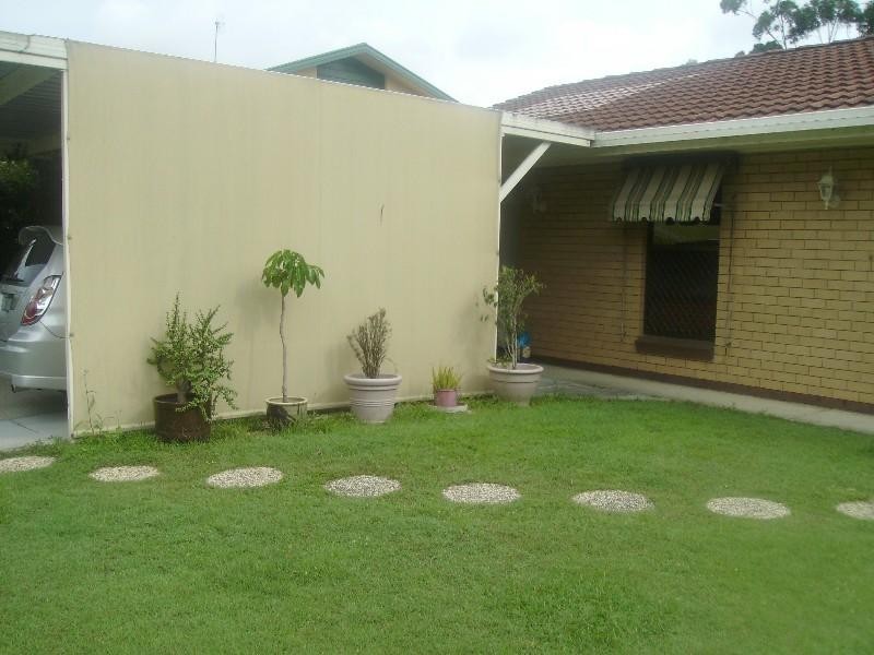 17 Fatsia Court, Elanora QLD 4221