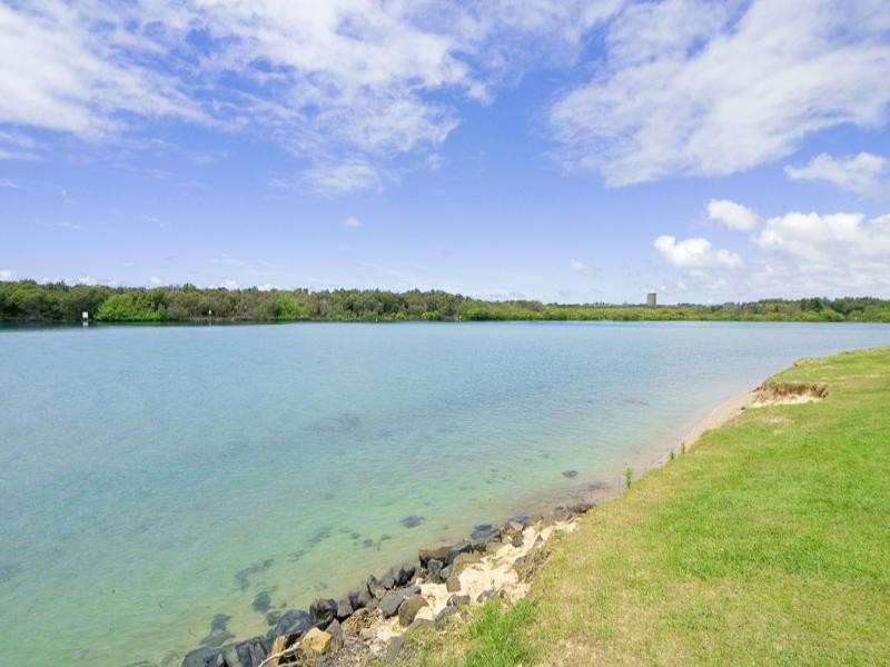 2/54 Keith Compton Drive, Tweed Heads NSW 2485