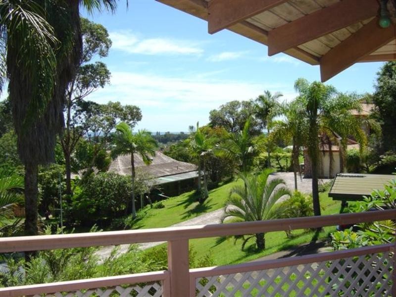 3 Boorala Crescent, Tugun QLD 4224