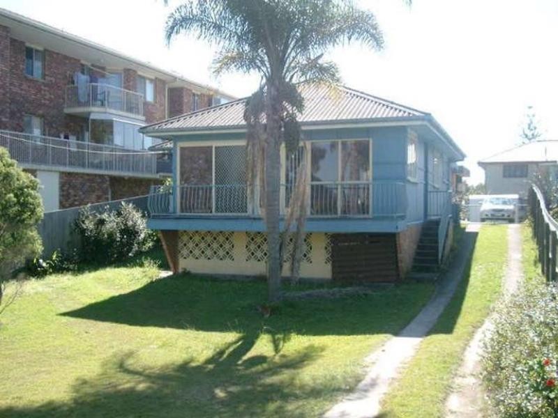 129 Golden Four Drive, Tugun QLD 4224