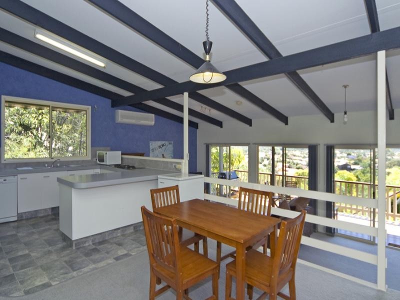 6 Wiluna Court, Elanora QLD 4221