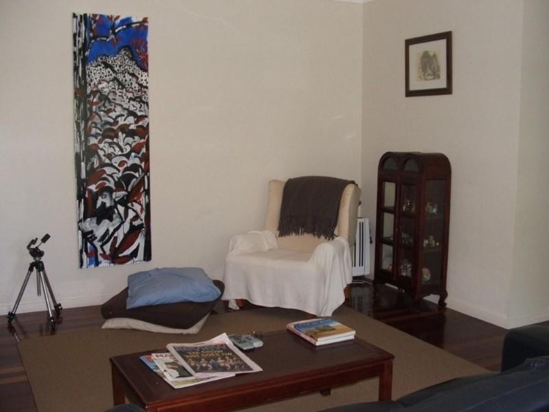4 Sanctuary Crest, Currumbin QLD 4223