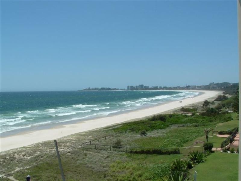 8/311 Golden Four Drive, Bilinga QLD 4225