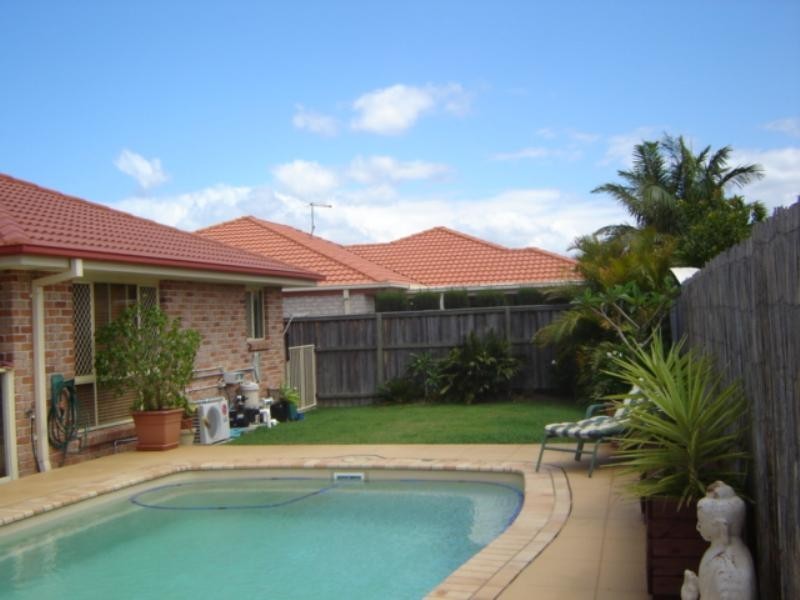 10 Macquarie Street, Banora Point NSW 2486