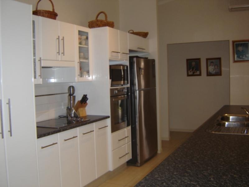 10 Macquarie Street, Banora Point NSW 2486