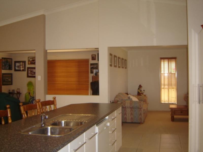 10 Macquarie Street, Banora Point NSW 2486