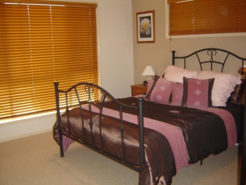 10 Macquarie Street, Banora Point NSW 2486