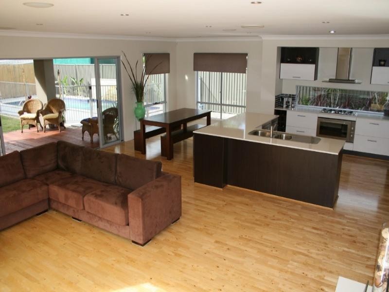 32a Fourteenth Avenue, Palm Beach QLD 4221