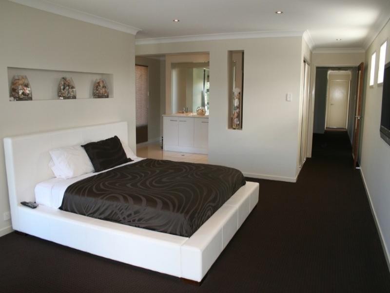 32a Fourteenth Avenue, Palm Beach QLD 4221