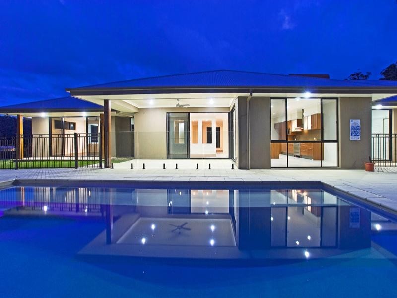 24 Tobin Way, Tallebudgera QLD 4228