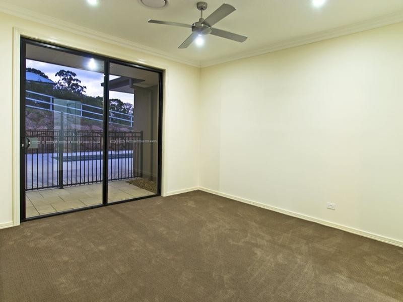 24 Tobin Way, Tallebudgera QLD 4228