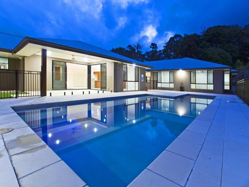 24 Tobin Way, Tallebudgera QLD 4228