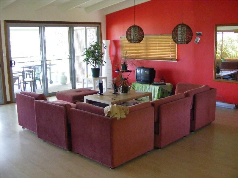 114 Ocean Parade, Burleigh Heads QLD 4220