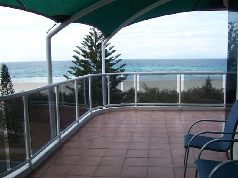 5/100 Pacific Parade, Bilinga QLD 4225