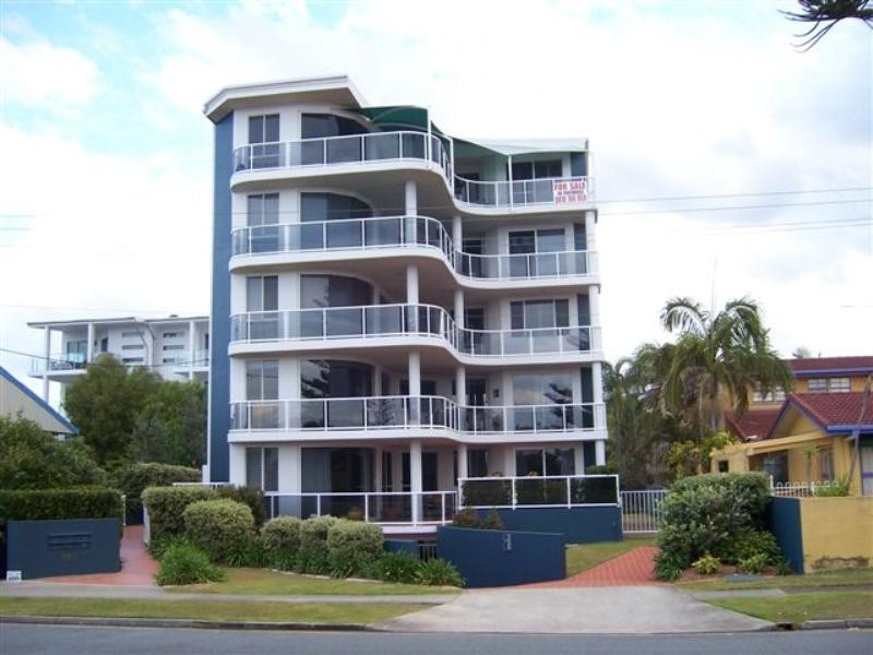 5/100 Pacific Parade, Bilinga QLD 4225