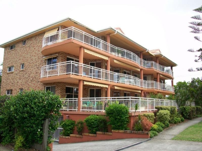 4/411 Golden Four Drive, Tugun QLD 4224